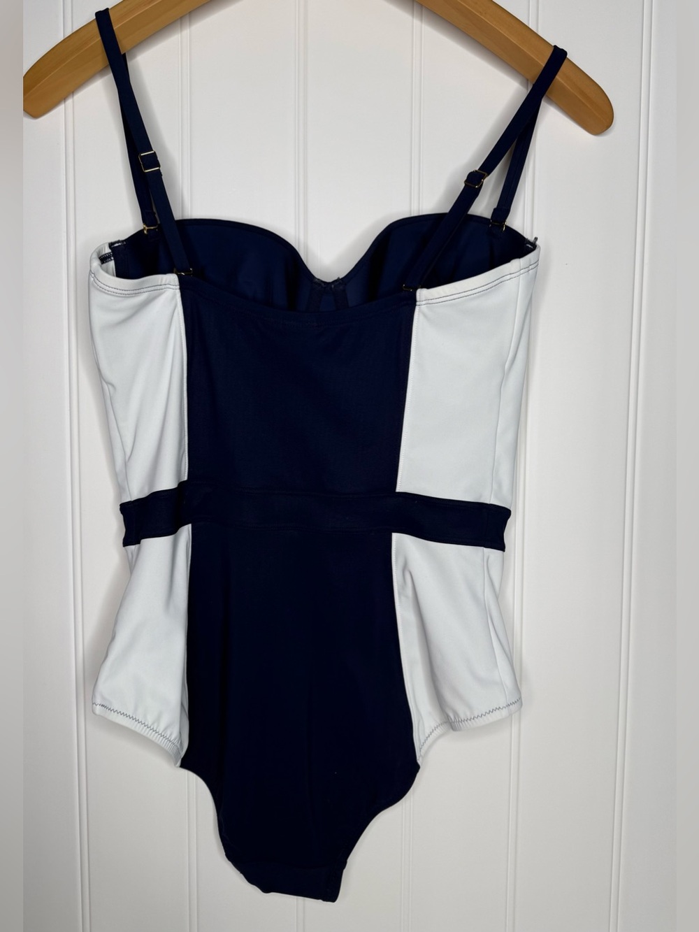 Tory Burch Lipsi Colorblock Underwire One-Piece Swimsuit - Navy/White - Medium - Picture 8 of 11